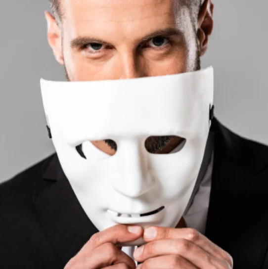 Why Tech Coaches Lose Credibility Online (And How to Fix It)